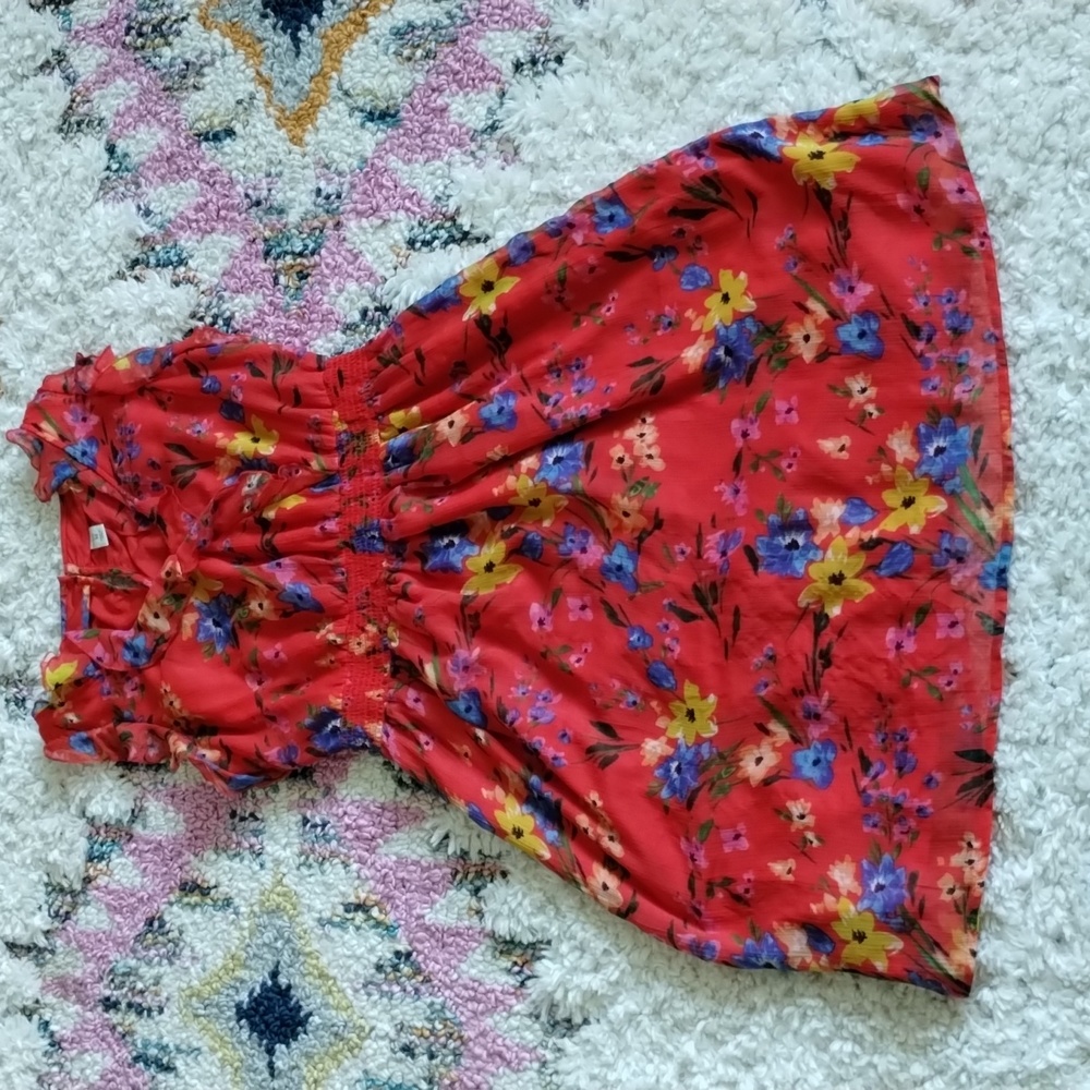 Old navy floral dress with elastic waistband